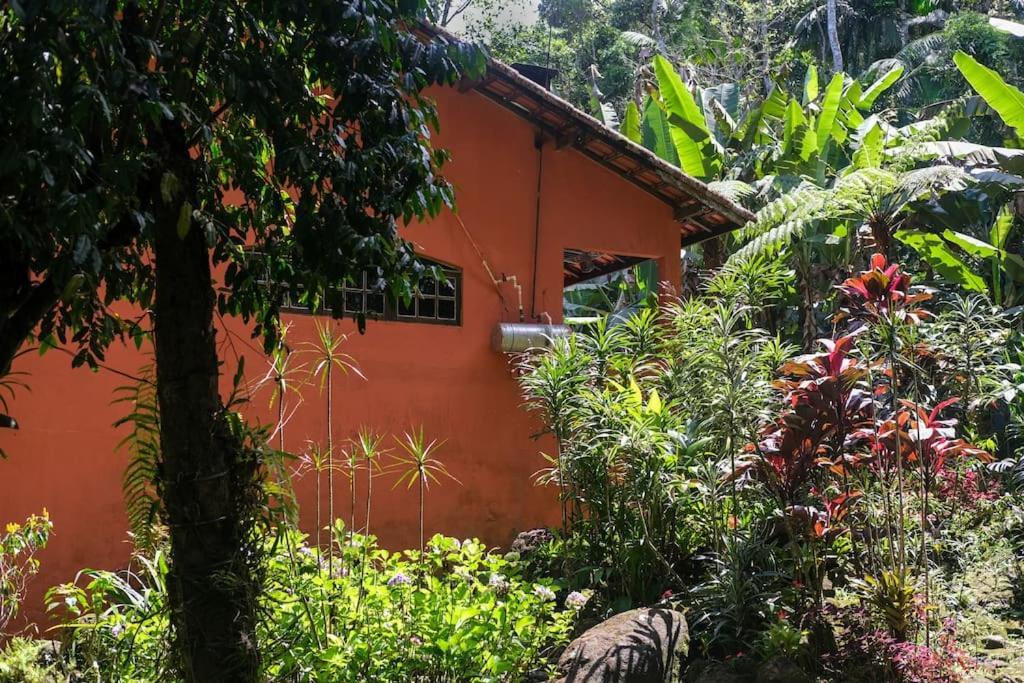 Casa Em Penedo Com Cachoeira Villa Exterior photo